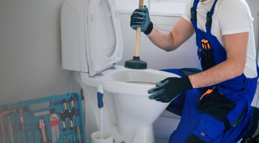 Expert burst pipe repair services in Tustin, MI